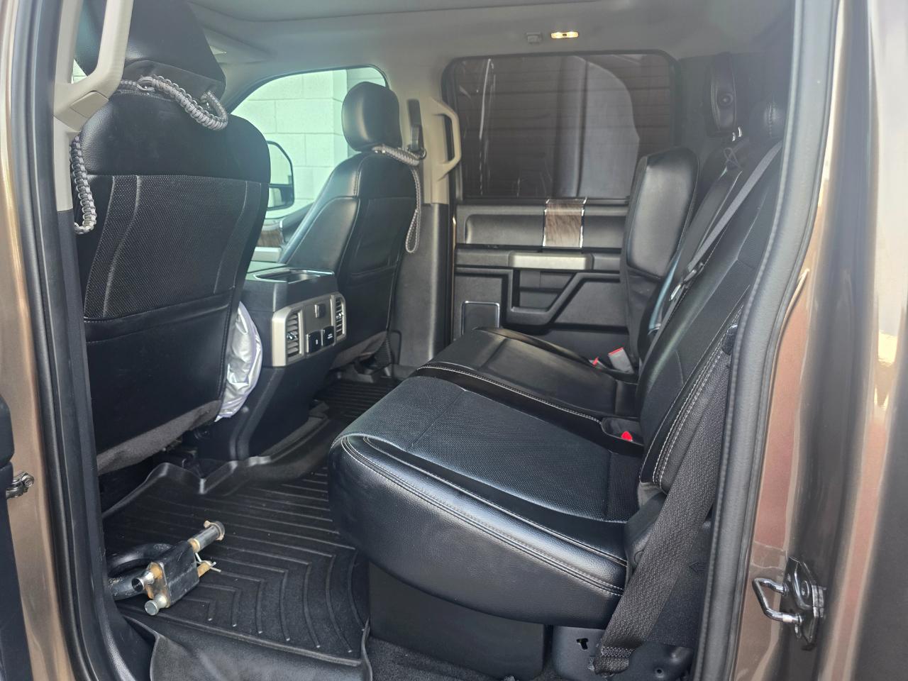 Ford F-250 SD Lariat Crew Cab 4WD 2017