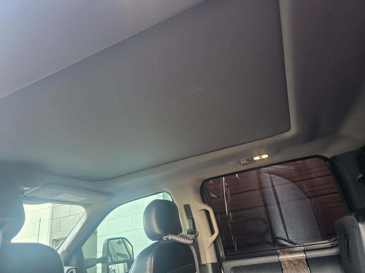 Ford F-250 SD Lariat Crew Cab 4WD 2017