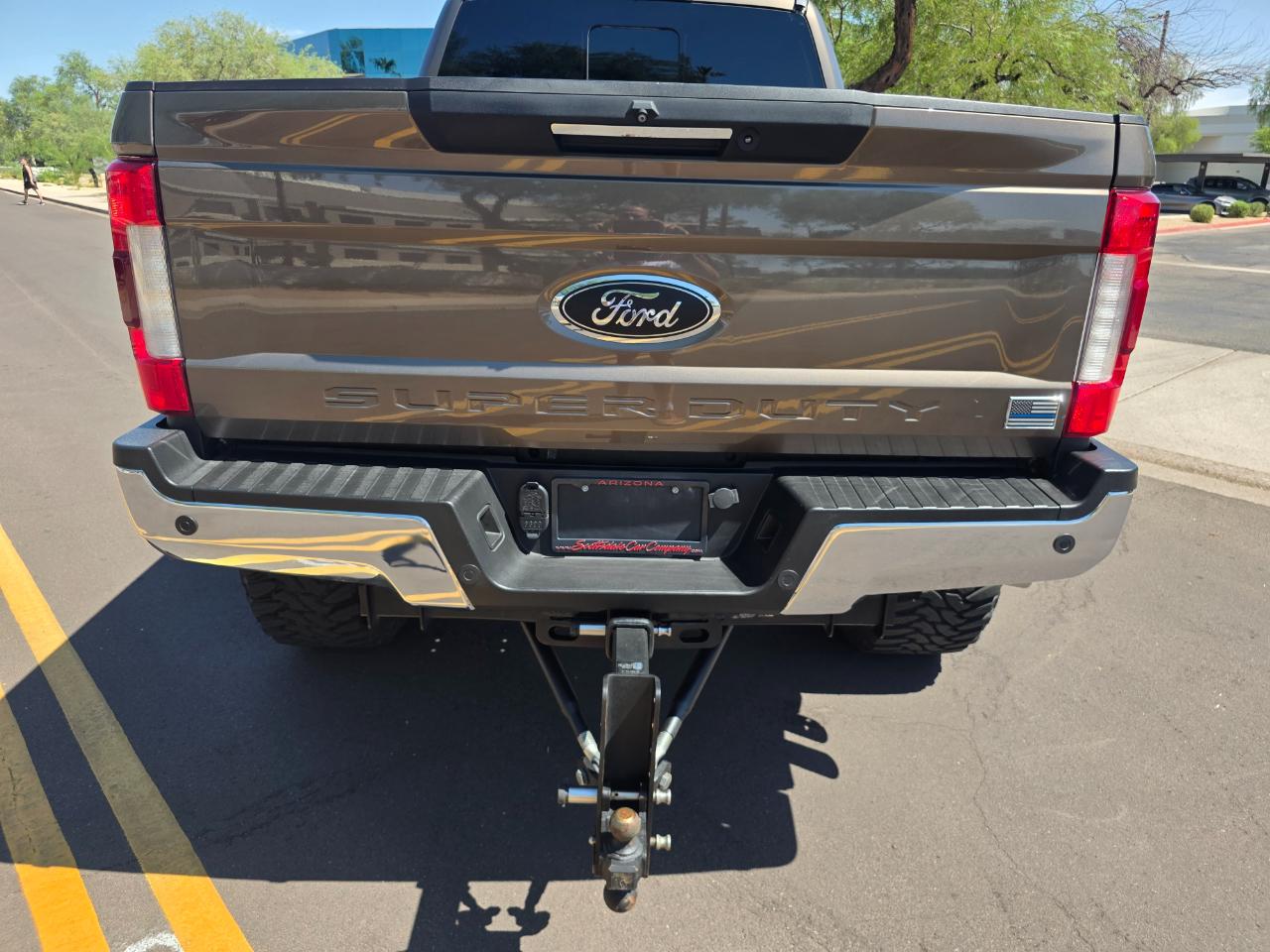Ford F-250 SD Lariat Crew Cab 4WD 2017