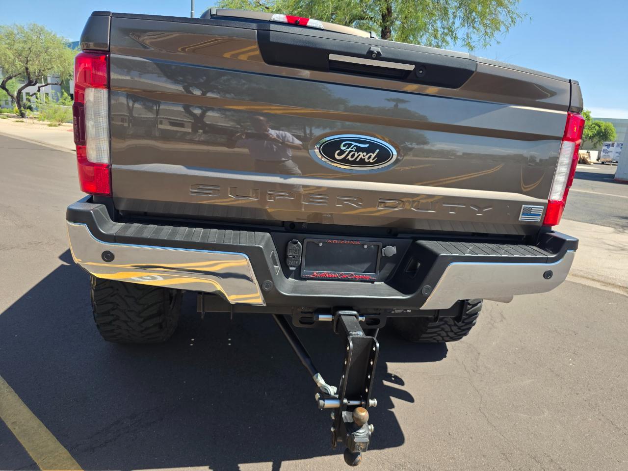 Ford F-250 SD Lariat Crew Cab 4WD 2017