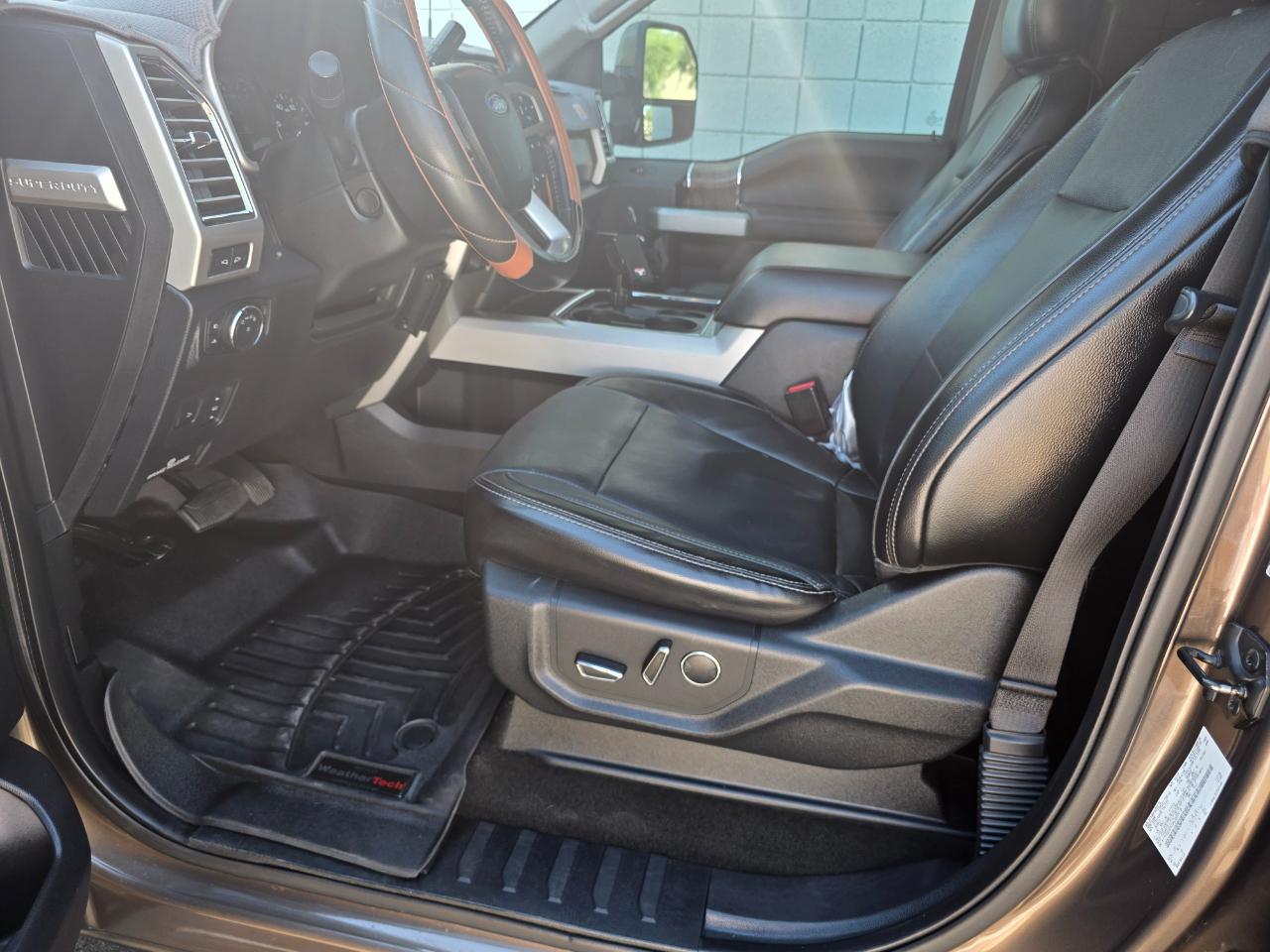 Ford F-250 SD Lariat Crew Cab 4WD 2017