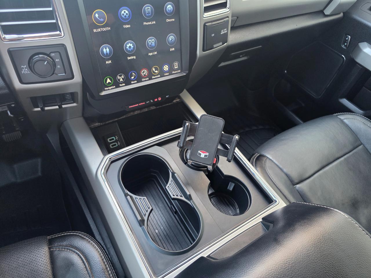 Ford F-250 SD Lariat Crew Cab 4WD 2017