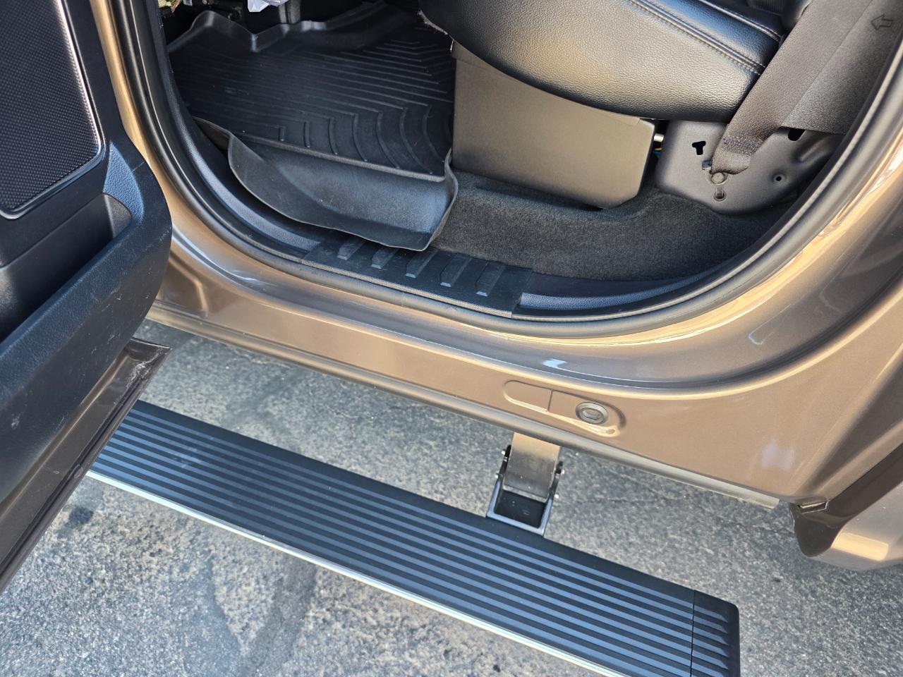 Ford F-250 SD Lariat Crew Cab 4WD 2017