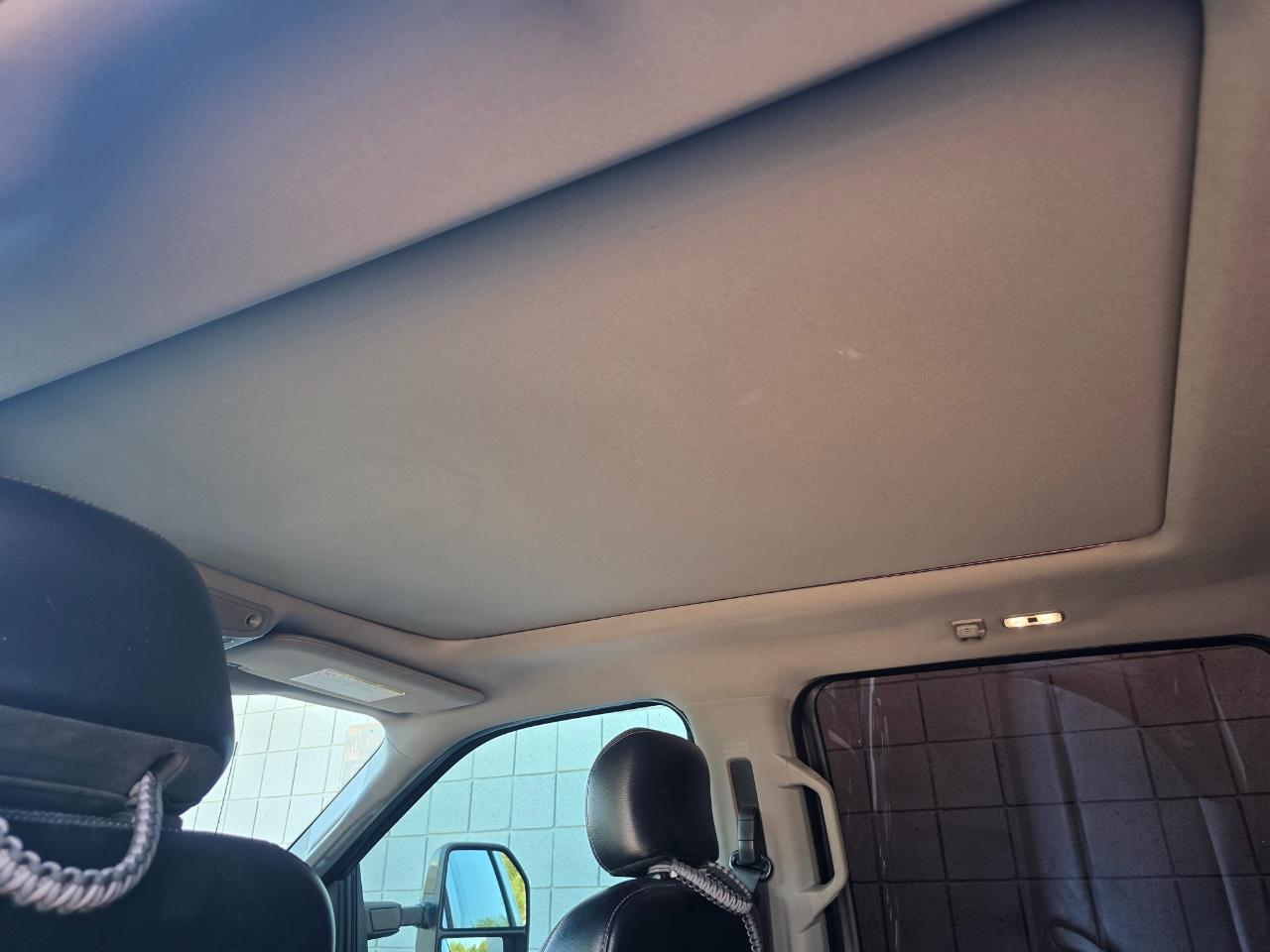 Ford F-250 SD Lariat Crew Cab 4WD 2017