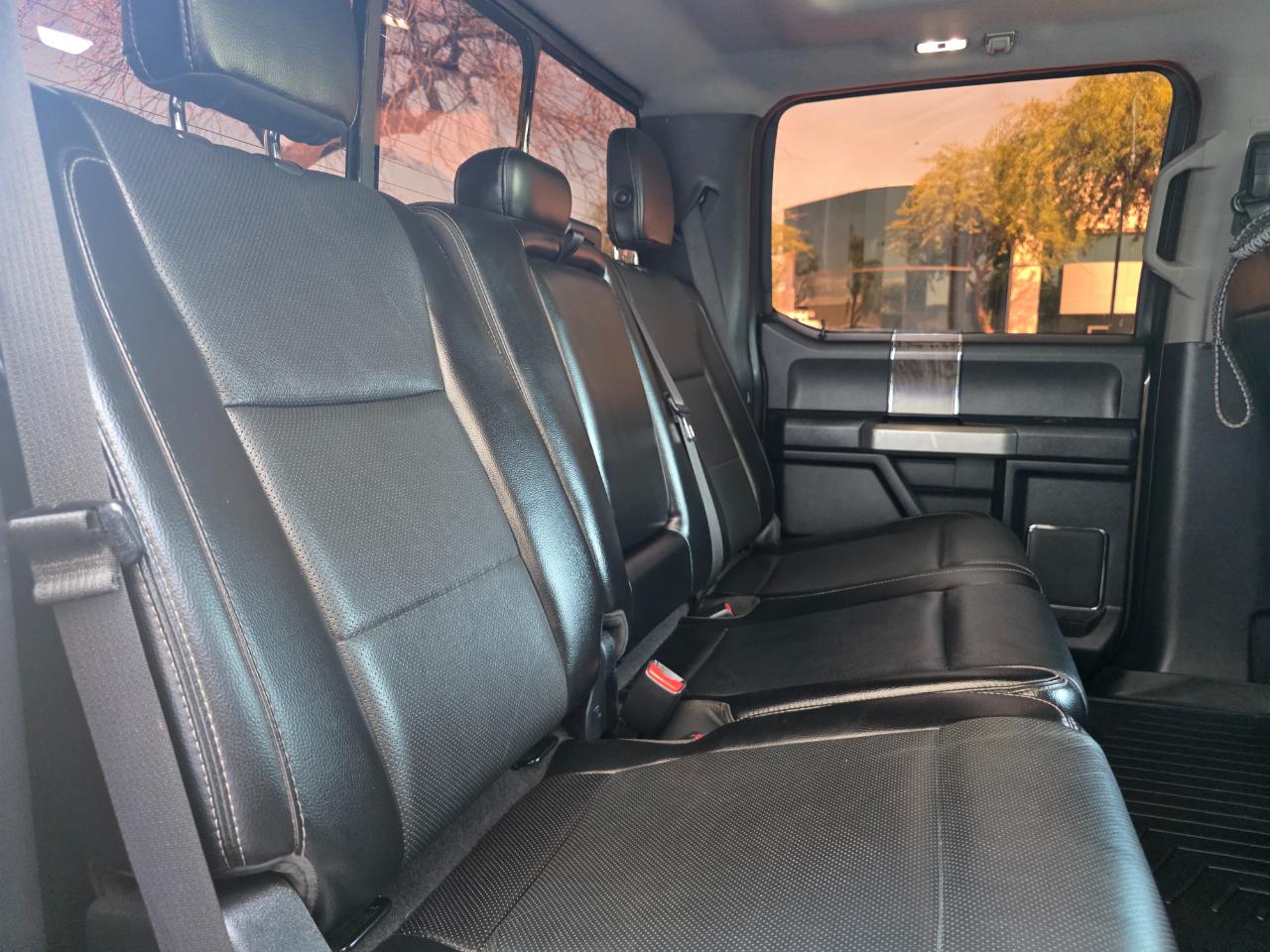 Ford F-250 SD Lariat Crew Cab 4WD 2017