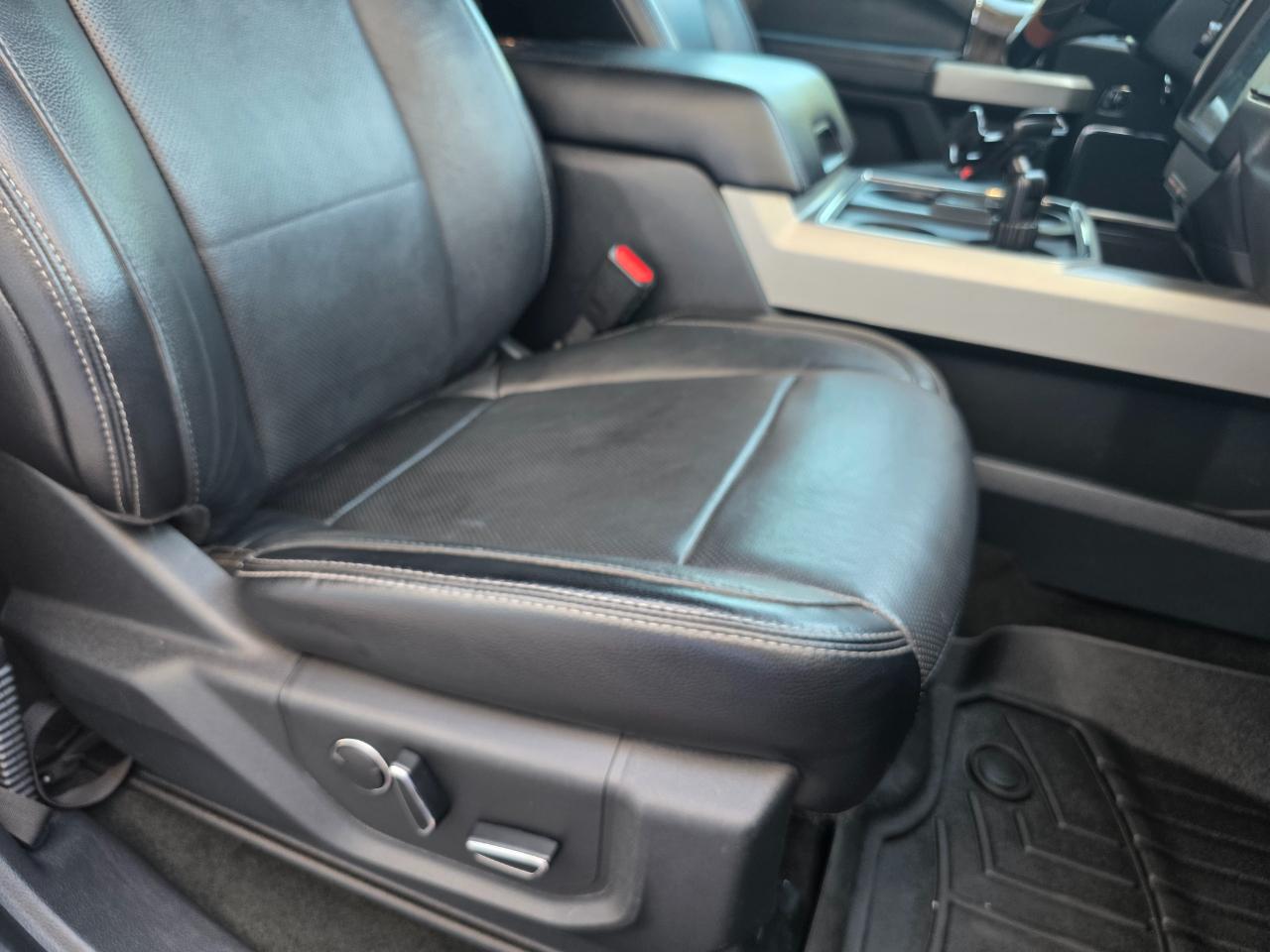 Ford F-250 SD Lariat Crew Cab 4WD 2017
