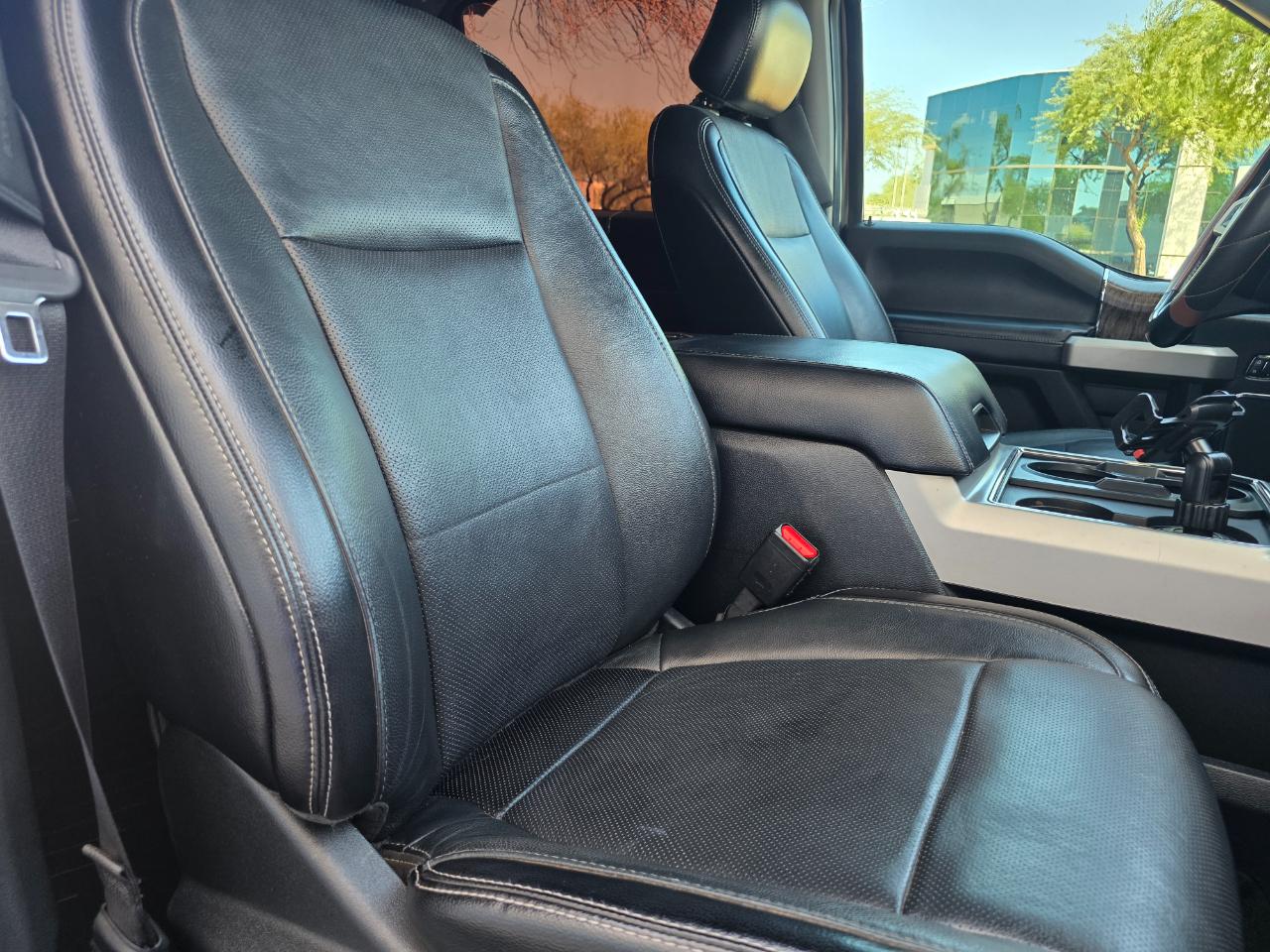 Ford F-250 SD Lariat Crew Cab 4WD 2017
