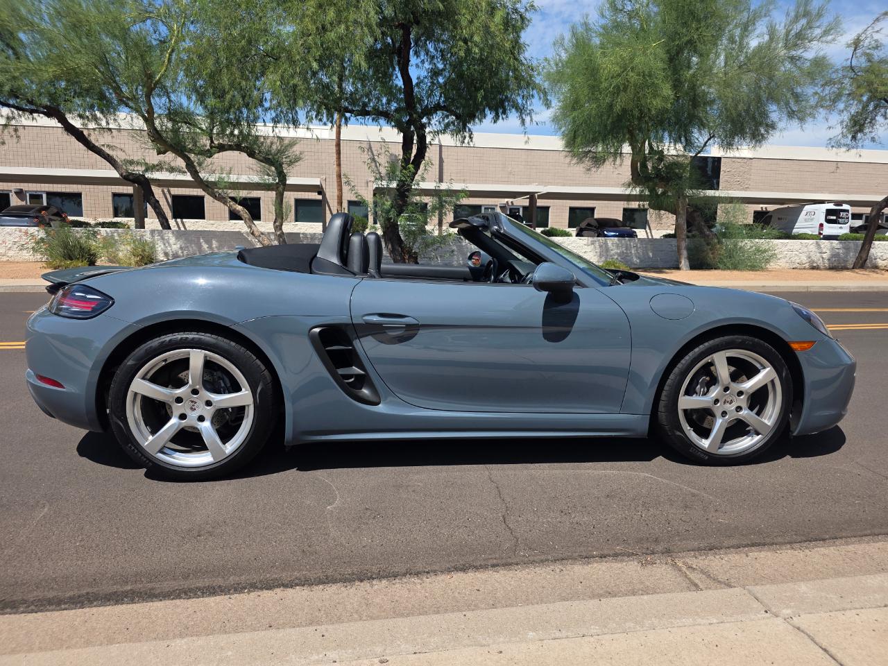 Porsche Boxster Base 2017