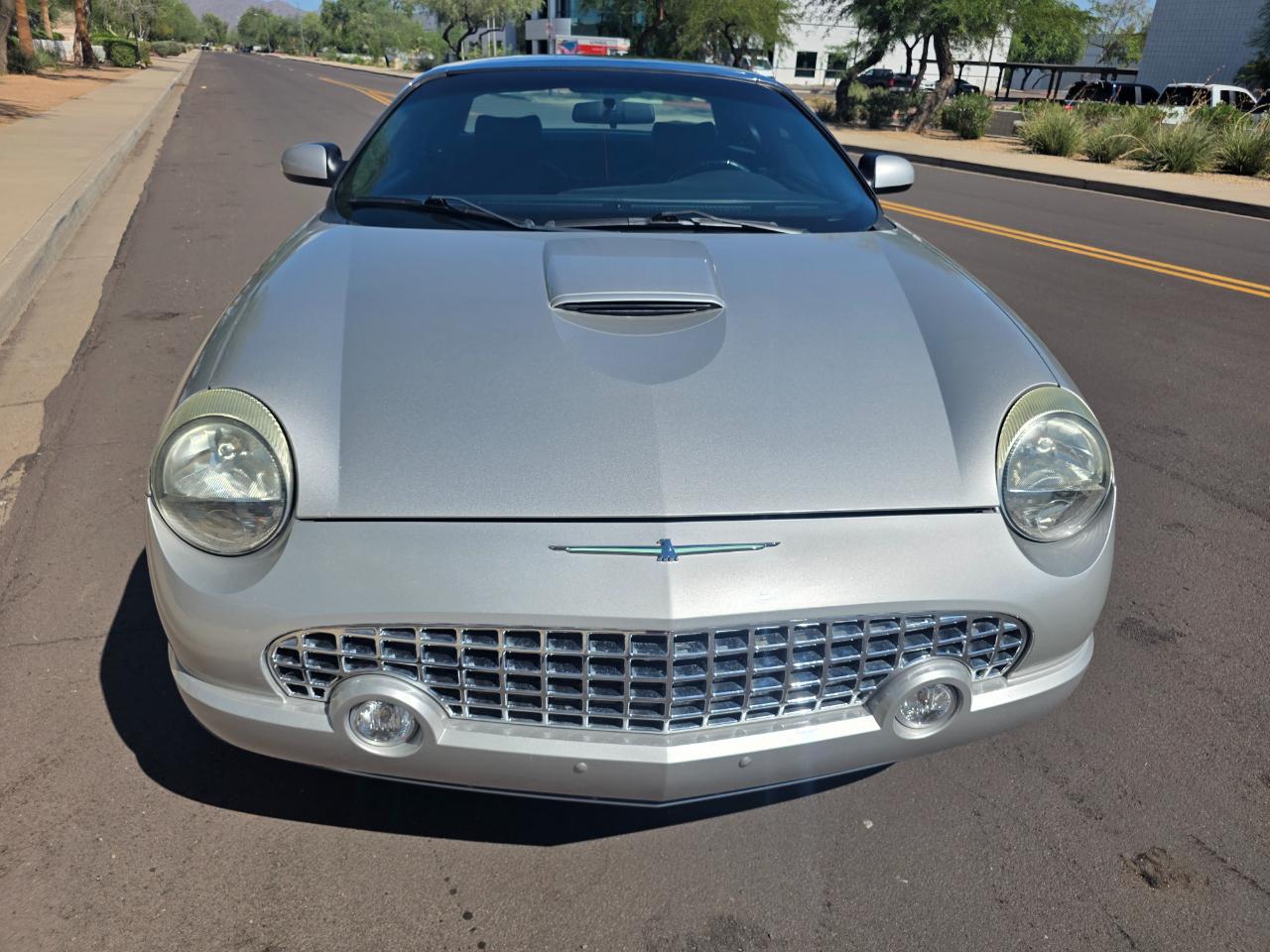 Ford Thunderbird 50th Anniversary 2005
