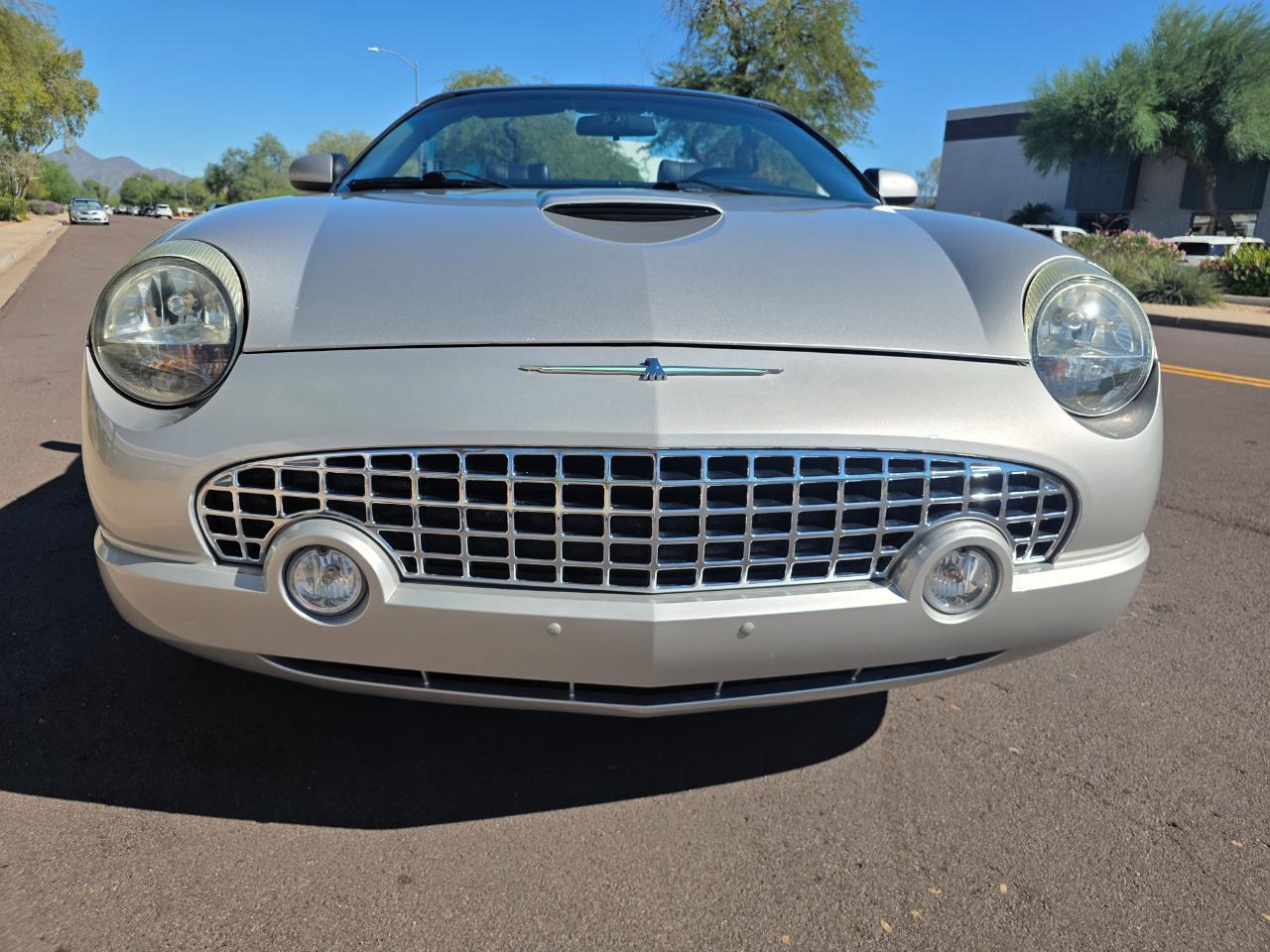 Ford Thunderbird 50th Anniversary 2005