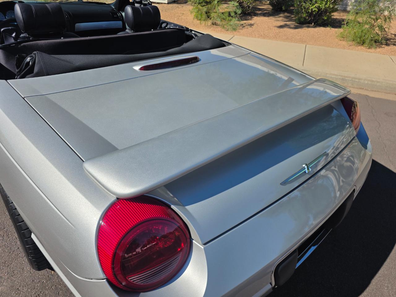 Ford Thunderbird 50th Anniversary 2005