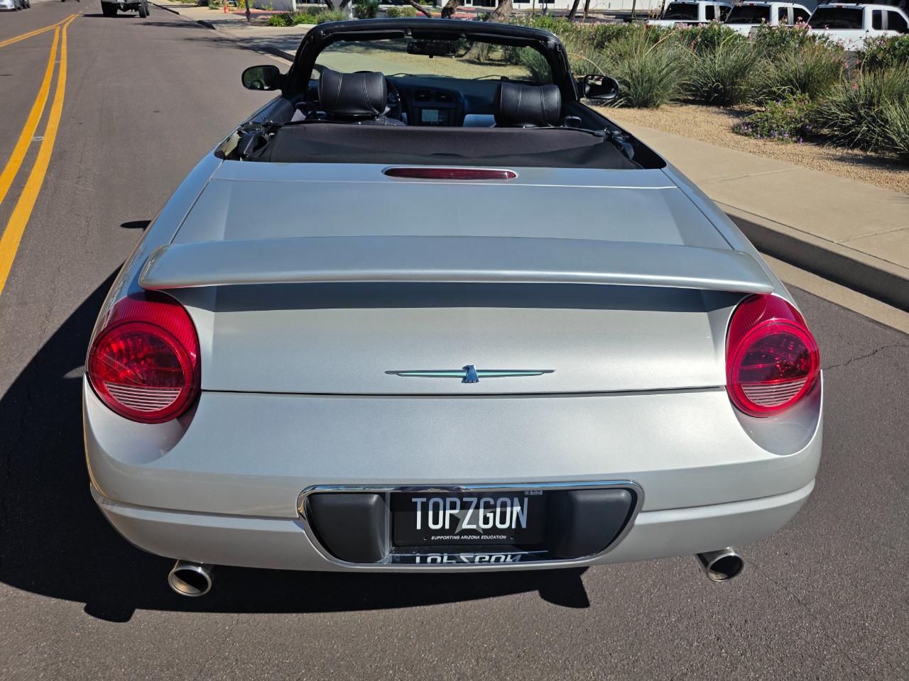Ford Thunderbird 50th Anniversary 2005