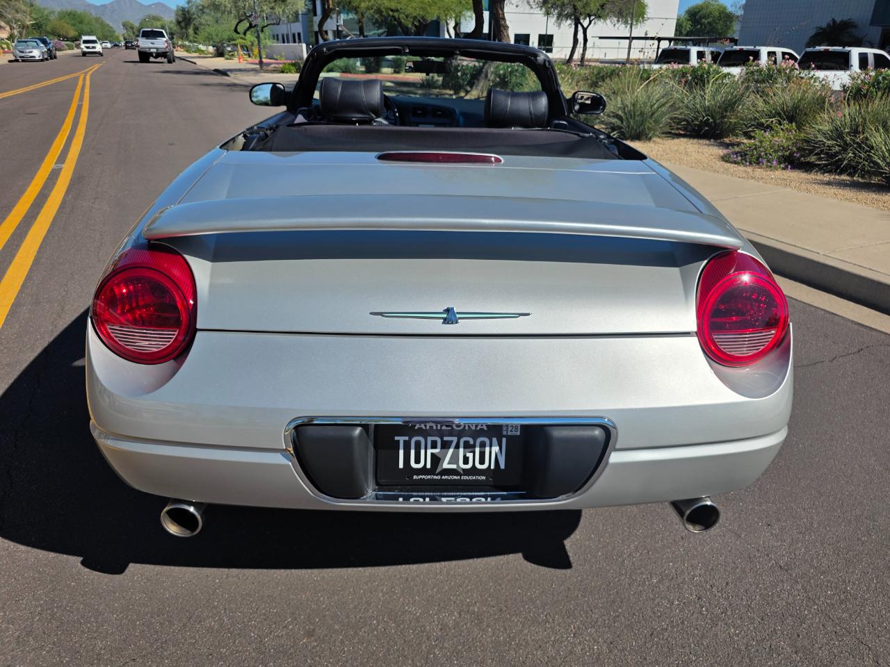 Ford Thunderbird 50th Anniversary 2005