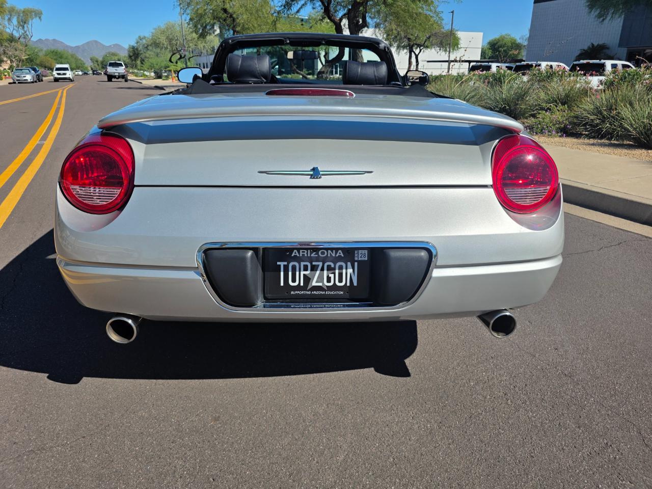 Ford Thunderbird 50th Anniversary 2005