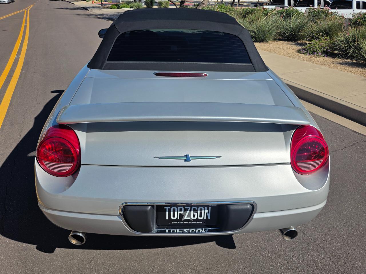 Ford Thunderbird 50th Anniversary 2005