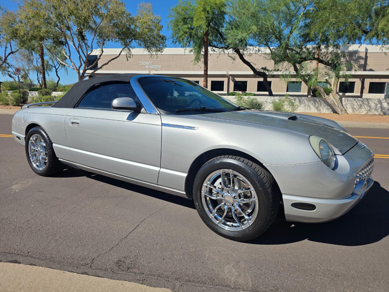 Ford Thunderbird 50th Anniversary 2005