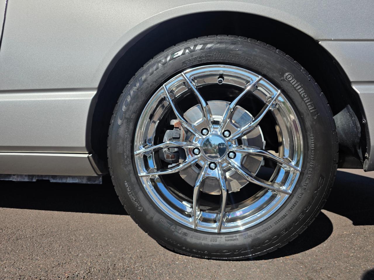 Ford Thunderbird 50th Anniversary 2005