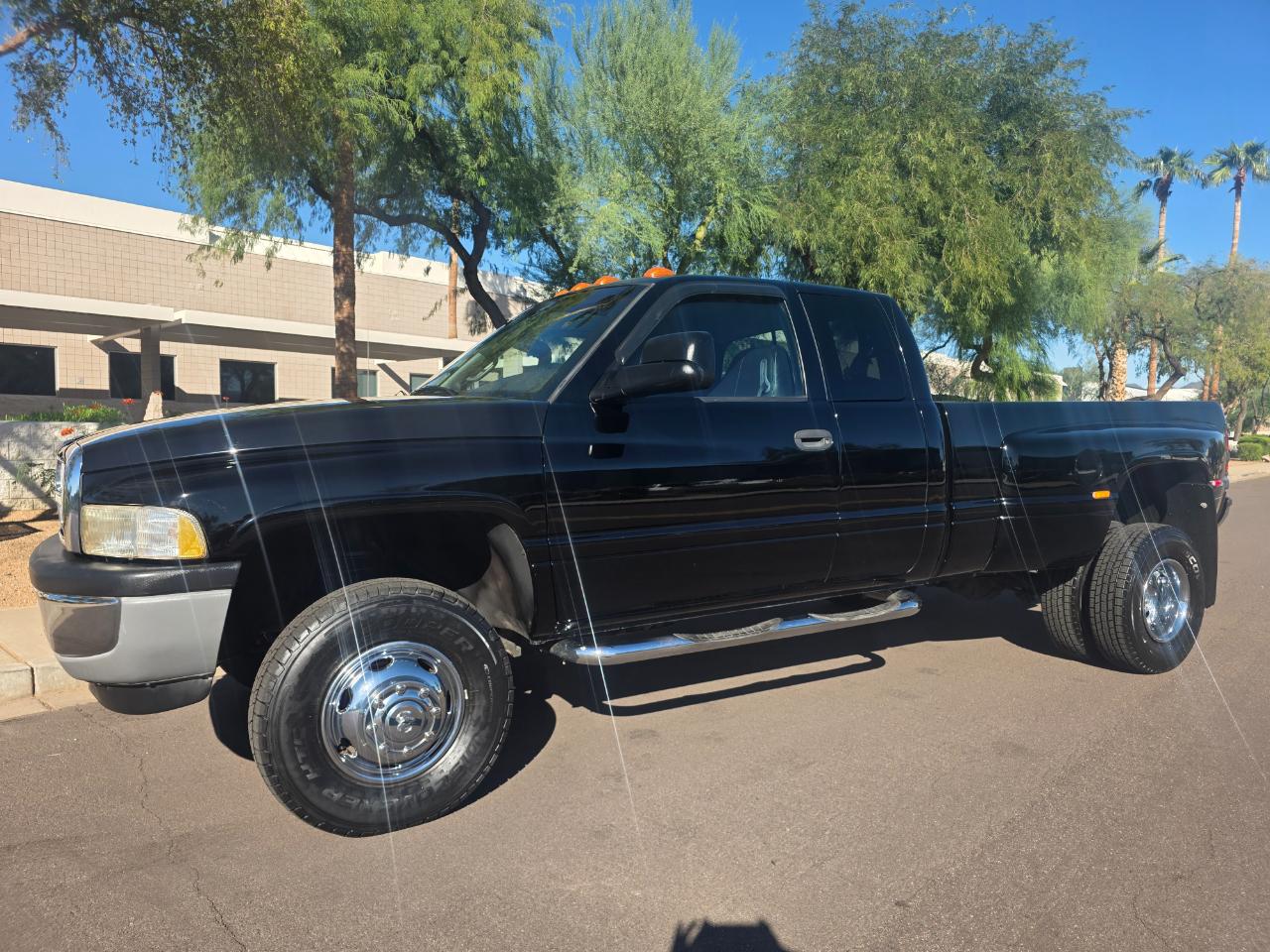 Dodge Ram 3500 SLT Quad Cab Long Bed 4WD DRW 2001