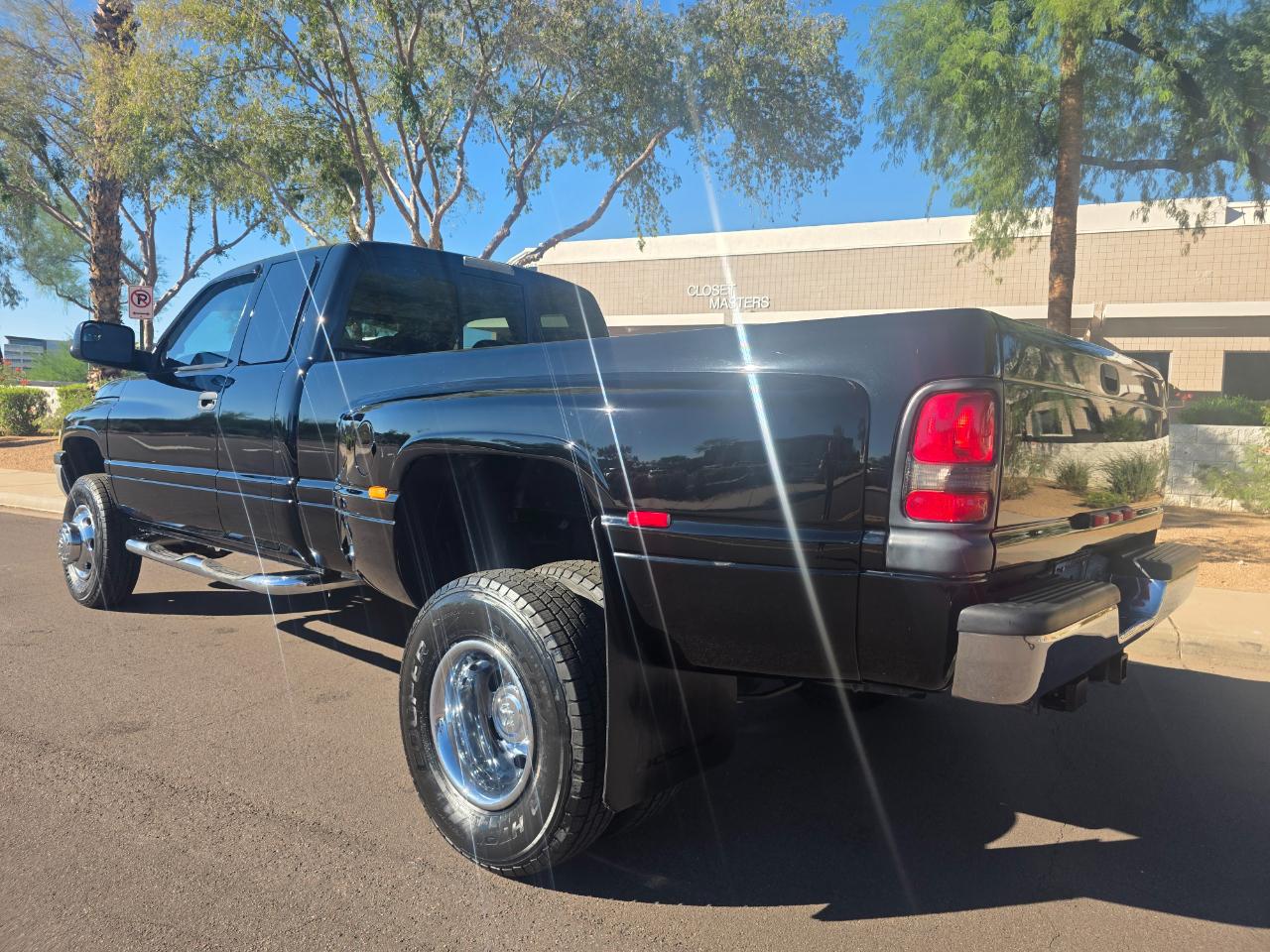 Dodge Ram 3500 SLT Quad Cab Long Bed 4WD DRW 2001