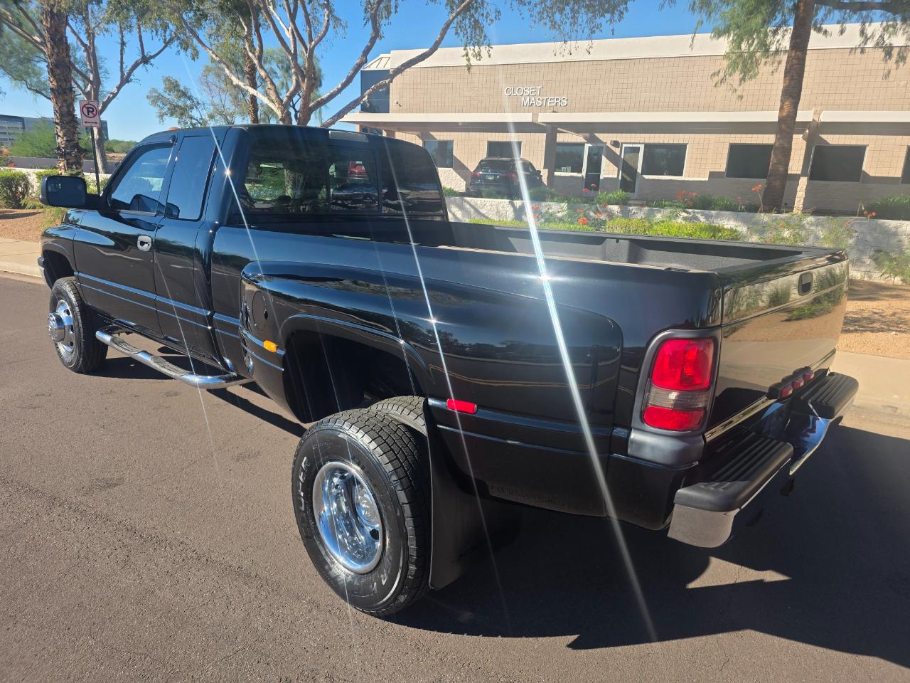 Dodge Ram 3500 SLT Quad Cab Long Bed 4WD DRW 2001