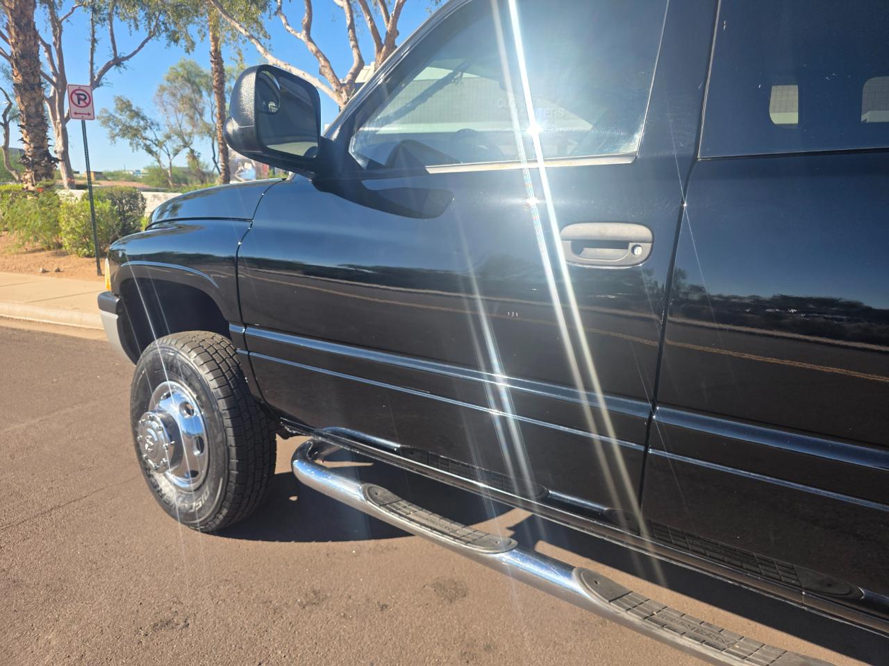 Dodge Ram 3500 SLT Quad Cab Long Bed 4WD DRW 2001