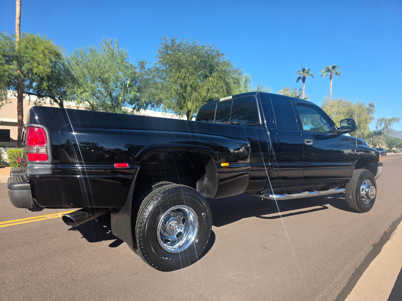 Dodge Ram 3500 SLT Quad Cab Long Bed 4WD DRW 2001