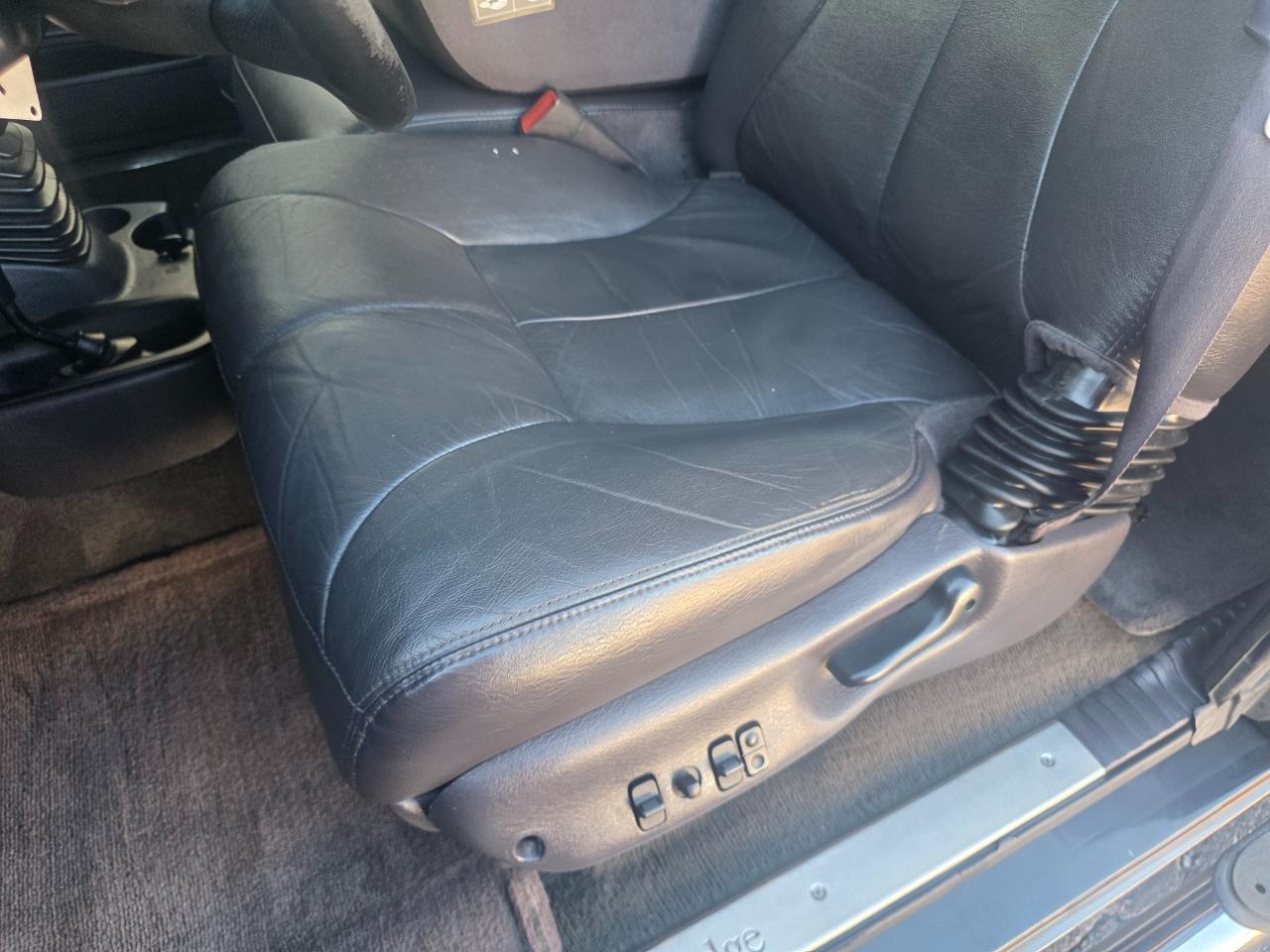 Dodge Ram 3500 SLT Quad Cab Long Bed 4WD DRW 2001