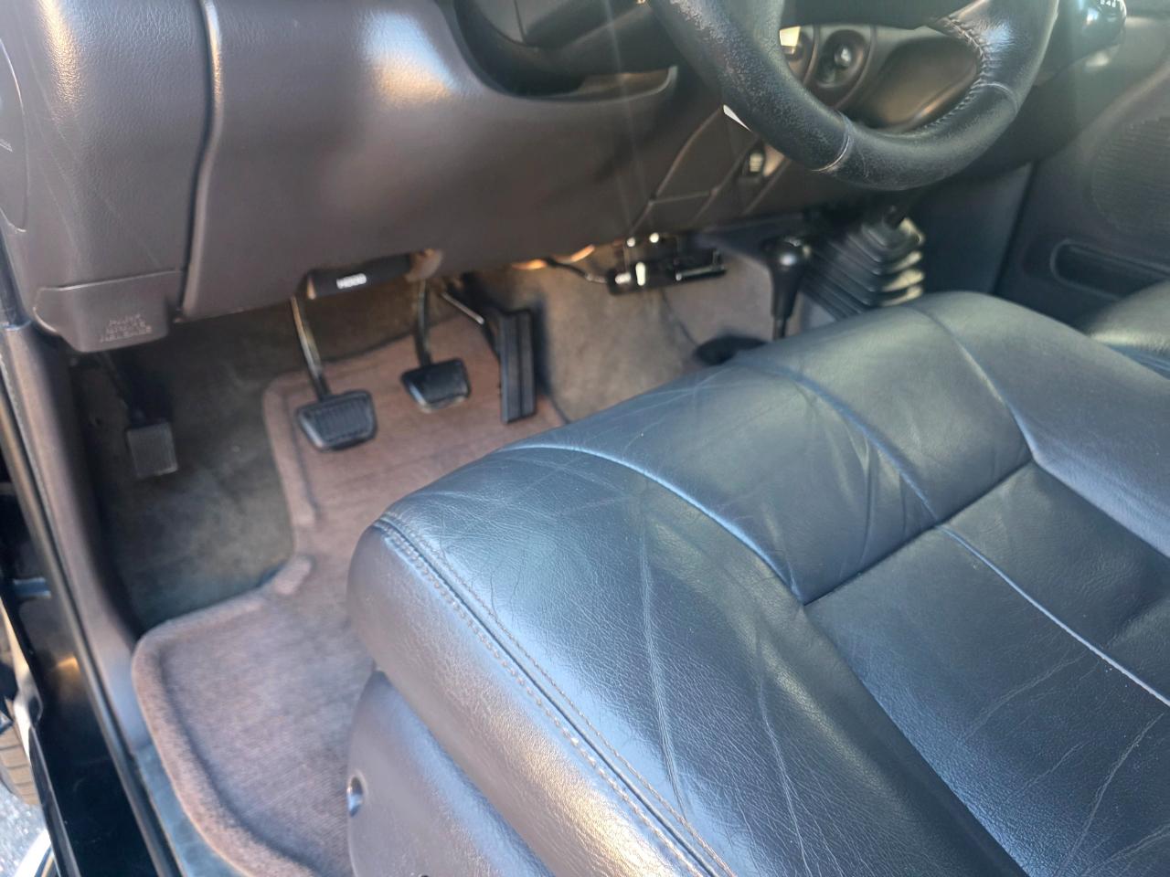 Dodge Ram 3500 SLT Quad Cab Long Bed 4WD DRW 2001