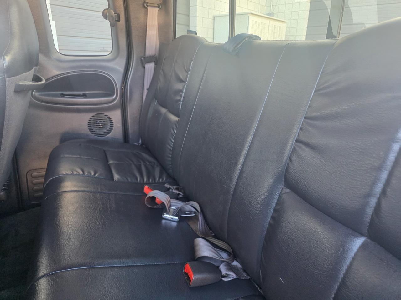 Dodge Ram 3500 SLT Quad Cab Long Bed 4WD DRW 2001