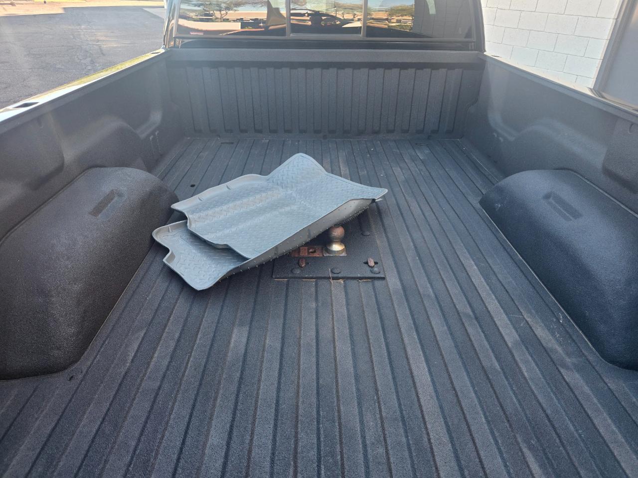 Dodge Ram 3500 SLT Quad Cab Long Bed 4WD DRW 2001