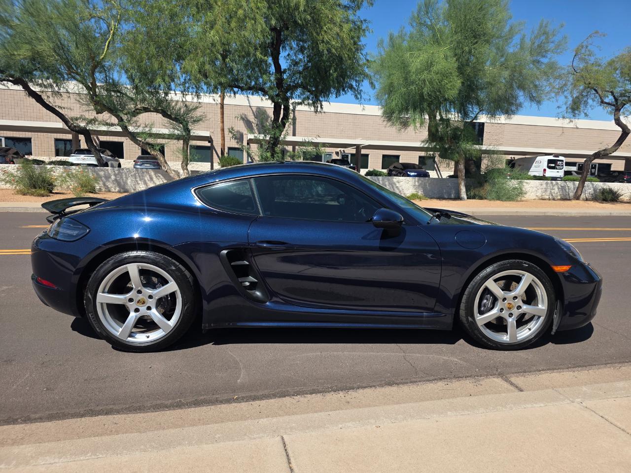 Porsche 718 Cayman Coupe 2018