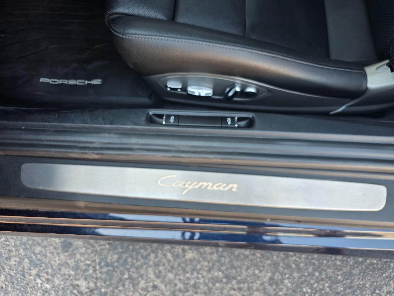 Porsche 718 Cayman Coupe 2018