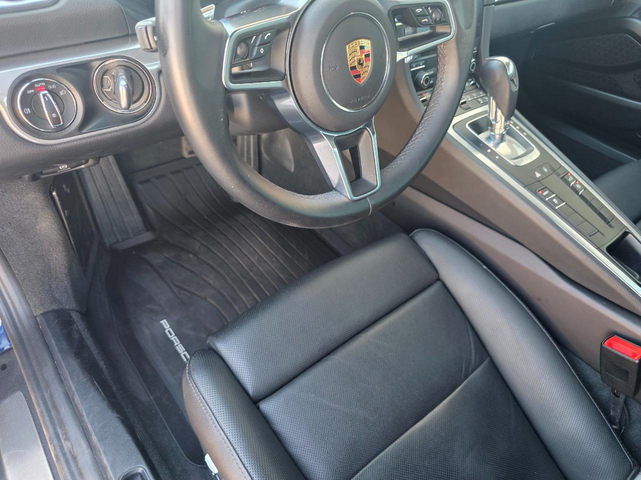 Porsche 718 Cayman Coupe 2018