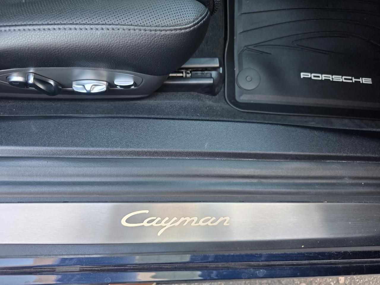 Porsche 718 Cayman Coupe 2018