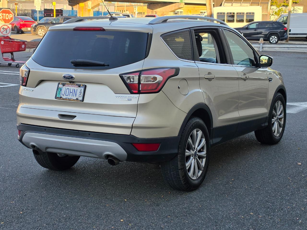 Ford Escape Titanium 4WD 2017