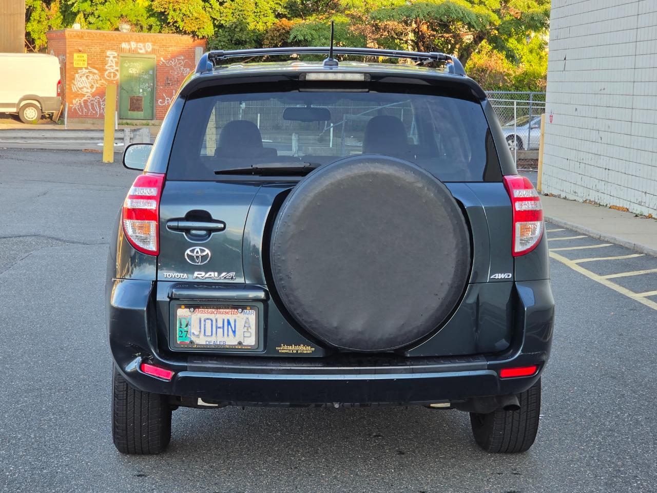 Toyota RAV4 4WD 4dr 4-cyl 4-Spd AT (Natl) 2009