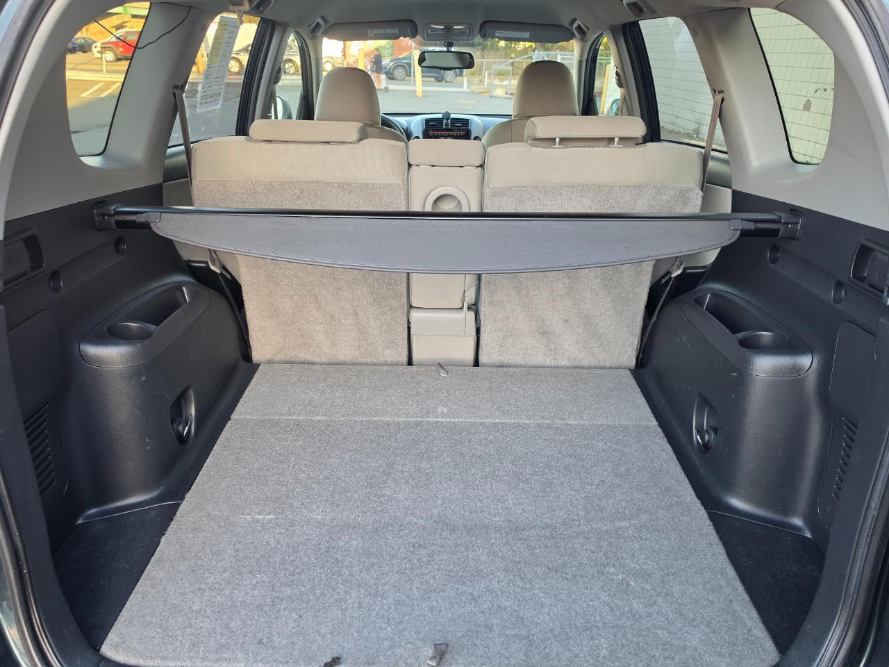 Toyota RAV4 4WD 4dr 4-cyl 4-Spd AT (Natl) 2009