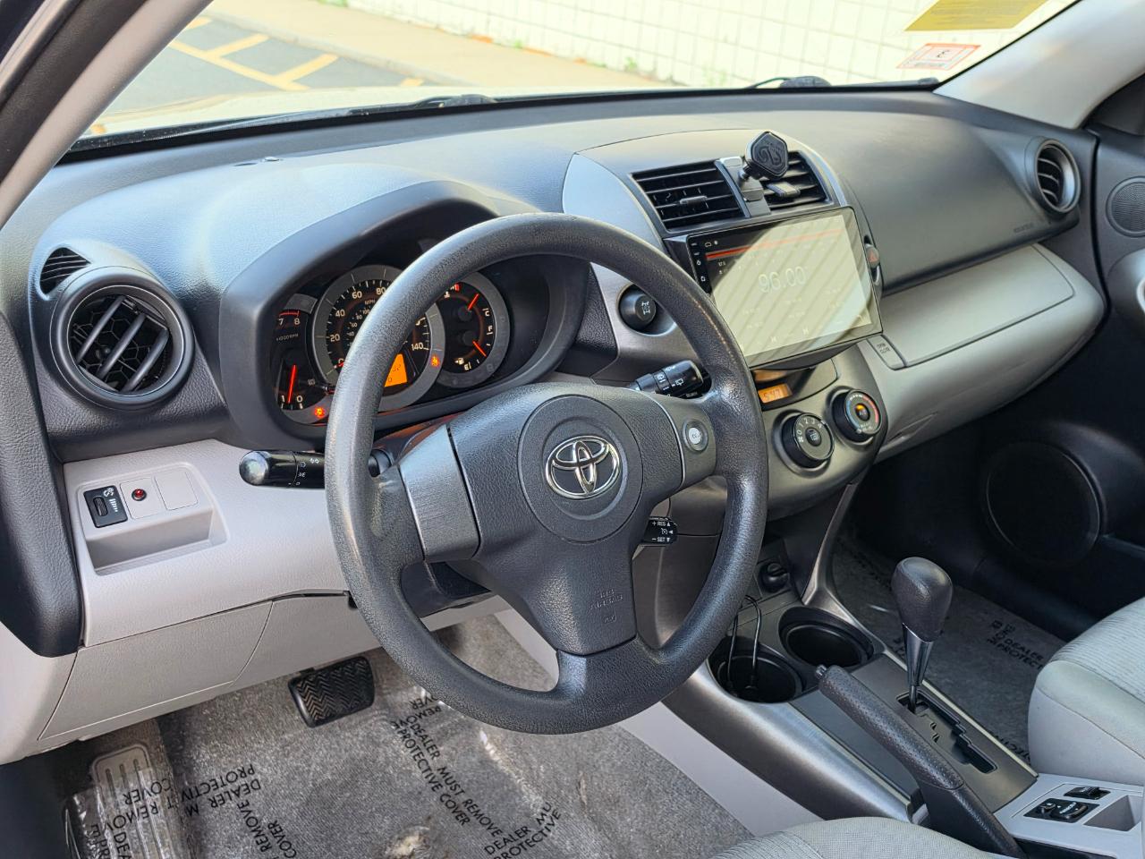 Toyota RAV4 4WD 4dr 4-cyl 4-Spd AT (Natl) 2009