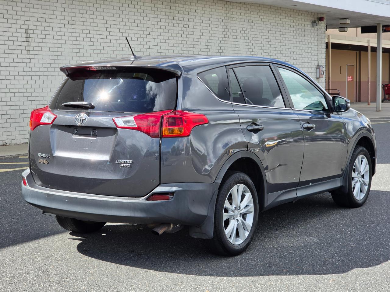 Toyota RAV4 AWD 4dr Limited (Natl) 2013