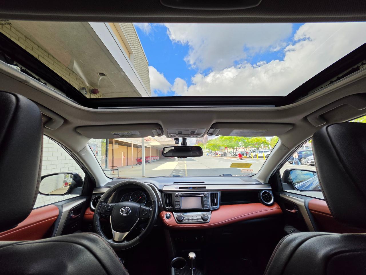 Toyota RAV4 AWD 4dr Limited (Natl) 2013