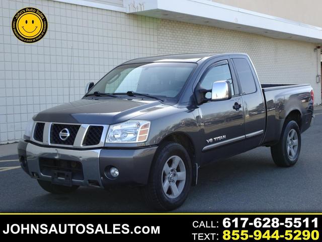 Gray 2005 Nissan Titan SE King Cab 4WD Pickup Truck Four-Wheel Drive Automatic