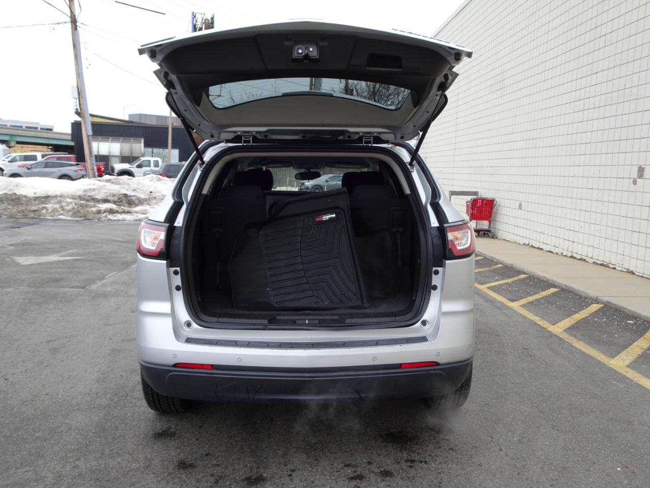 Chevrolet Traverse AWD 4dr LT w/1LT 2016