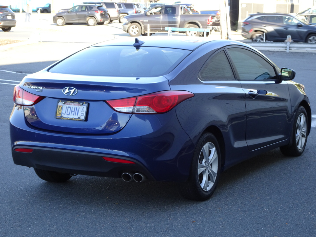 Hyundai Elantra Coupe 2dr Auto GS PZEV 2013 Hyundai Elantra Coupe 2dr Auto GS PZEV 2013