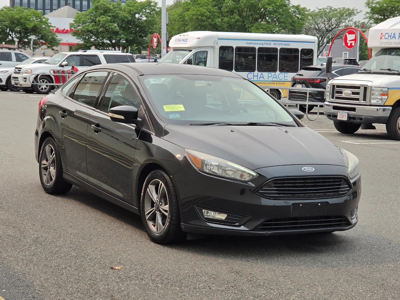 Ford Focus SE Sedan 2017