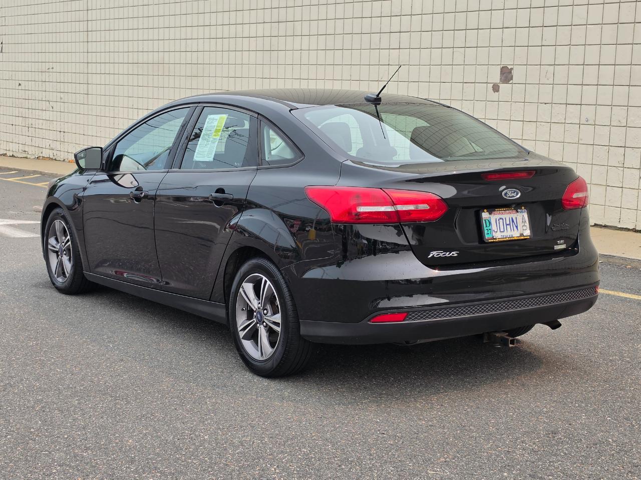 Ford Focus SE Sedan 2017