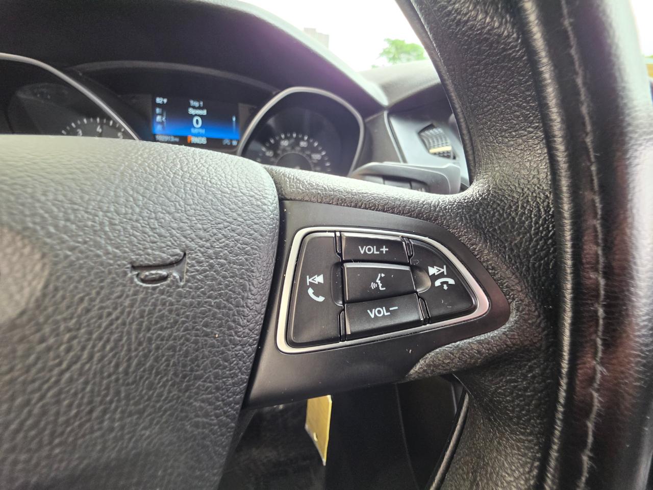 Ford Focus SE Sedan 2017