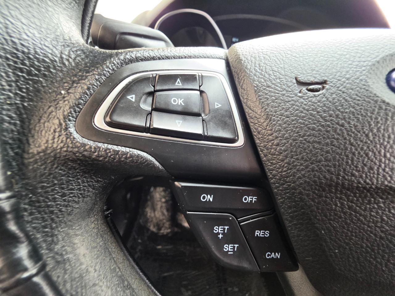 Ford Focus SE Sedan 2017