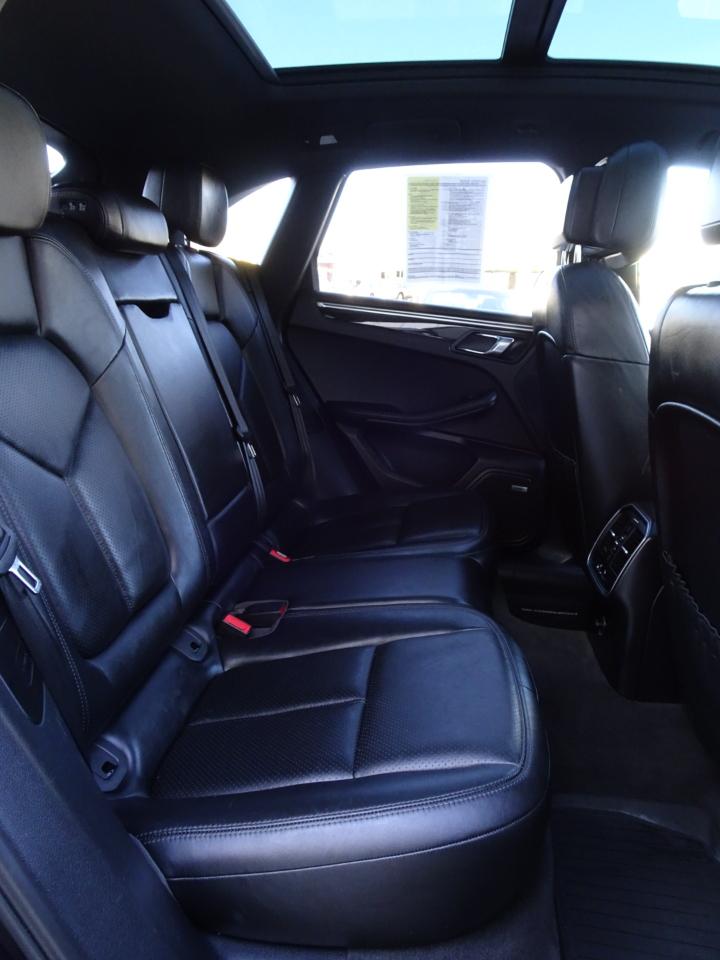 Porsche Macan S AWD 2017