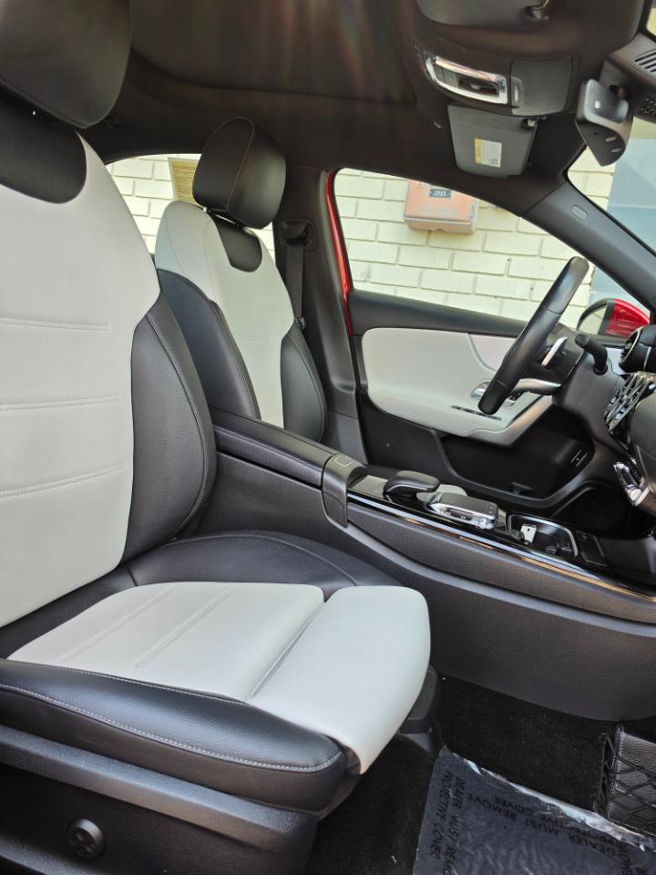 Mercedes-Benz A-Class A 220 4MATIC Sedan 2019
