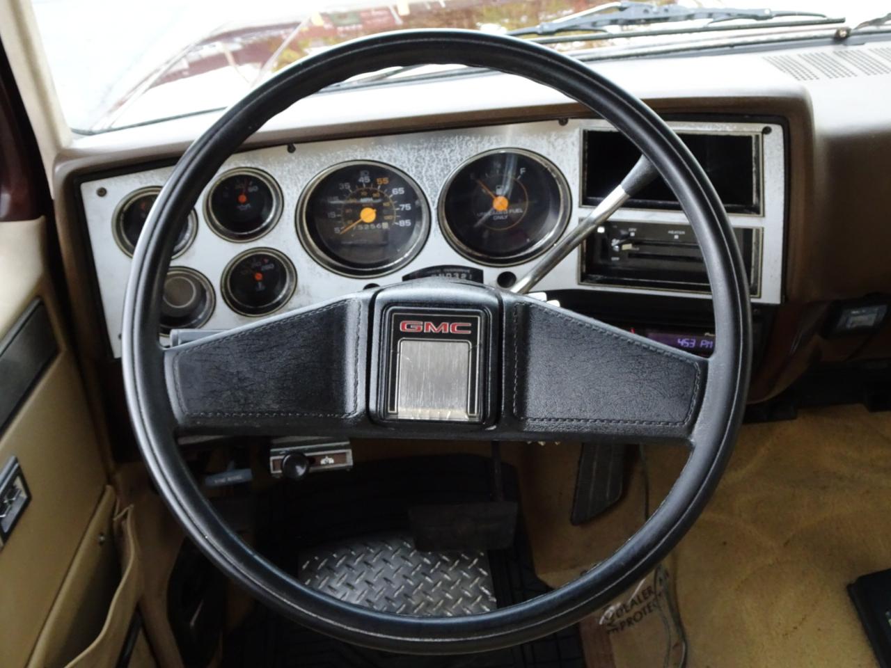 GMC Jimmy 4WD K10 Utility HT 4WD 1983